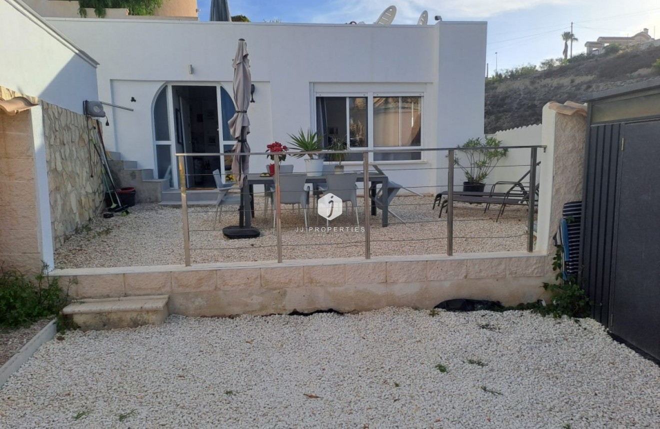 Tweedehands - Villa -
Ciudad Quesada - Costa Blanca