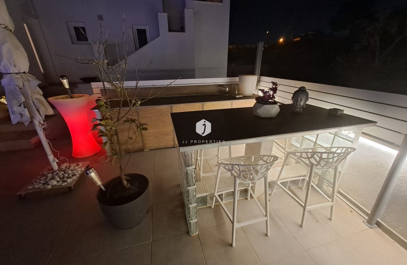 Tweedehands - Villa -
Ciudad Quesada - Costa Blanca