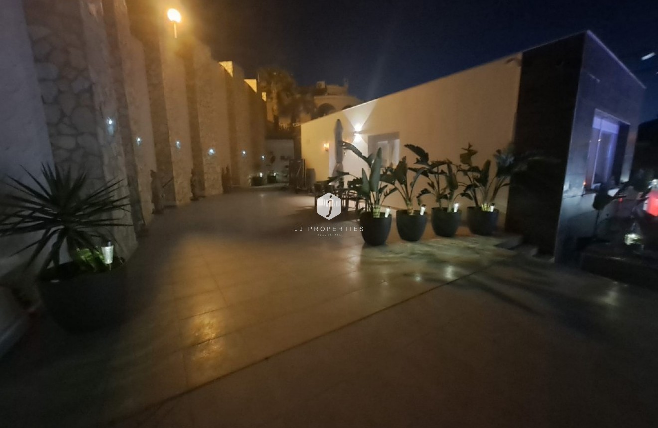 Tweedehands - Villa -
Ciudad Quesada - Costa Blanca