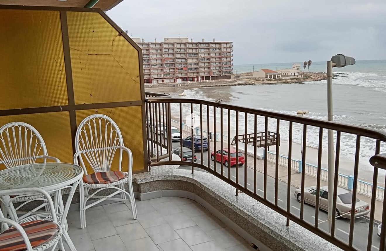 Tweedehands - Appartement / flat -
Torrevieja - PLAYA LOS LOCOS