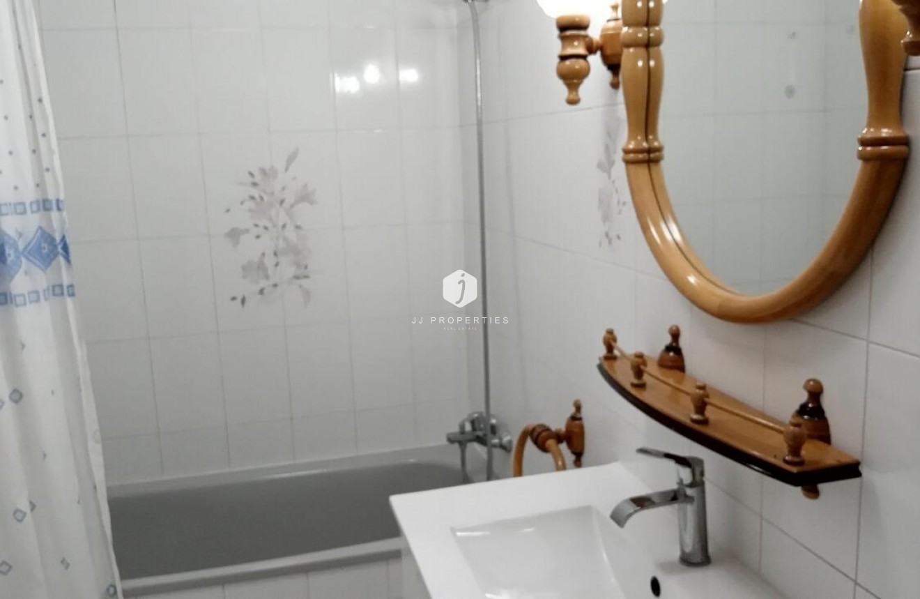 Tweedehands - Appartement / flat -
Torrevieja - PLAYA LOS LOCOS