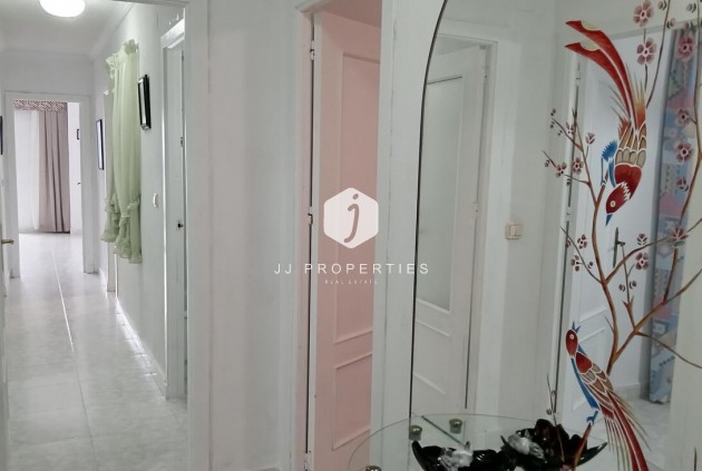 Tweedehands - Appartement / flat -
Torrevieja - PLAYA LOS LOCOS