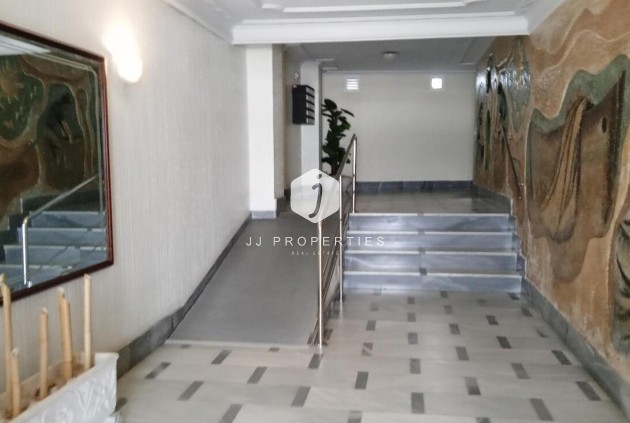 Tweedehands - Appartement / flat -
Torrevieja - PLAYA LOS LOCOS