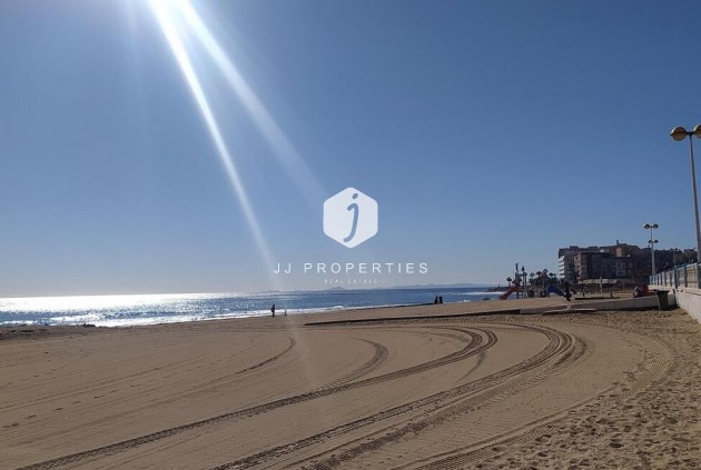 Tweedehands - Appartement / flat -
Torrevieja - PLAYA LOS LOCOS