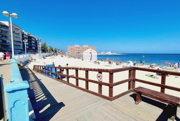 Tweedehands - Appartement / flat -
Torrevieja - PLAYA LOS LOCOS