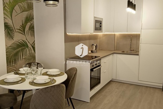 Tweedehands - Appartement / flat -
Torrevieja - CENTRE