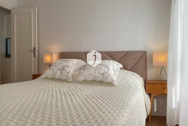 Tweedehands - Appartement / flat -
Torrevieja - Costa Blanca