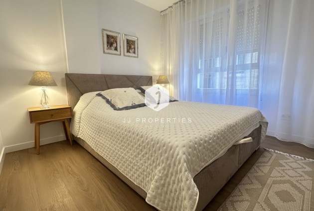 Tweedehands - Appartement / flat -
Torrevieja - Costa Blanca