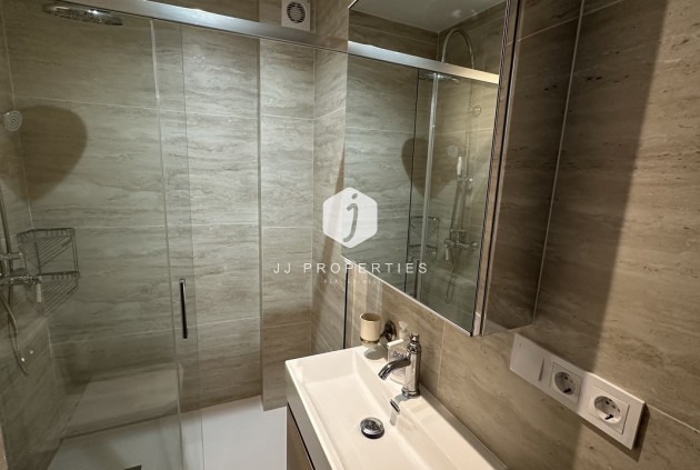 Tweedehands - Appartement / flat -
Torrevieja - Costa Blanca