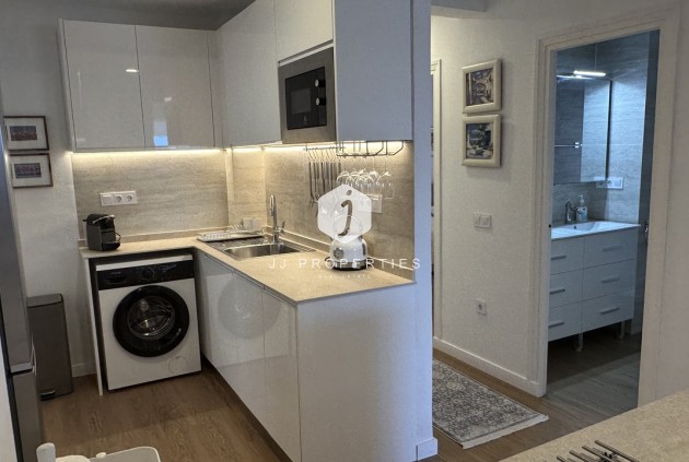 Tweedehands - Appartement / flat -
Torrevieja - Costa Blanca