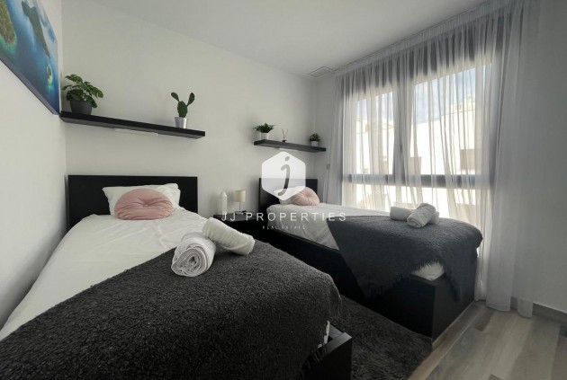 Tweedehands - Villa -
Los Balcones - Costa Blanca