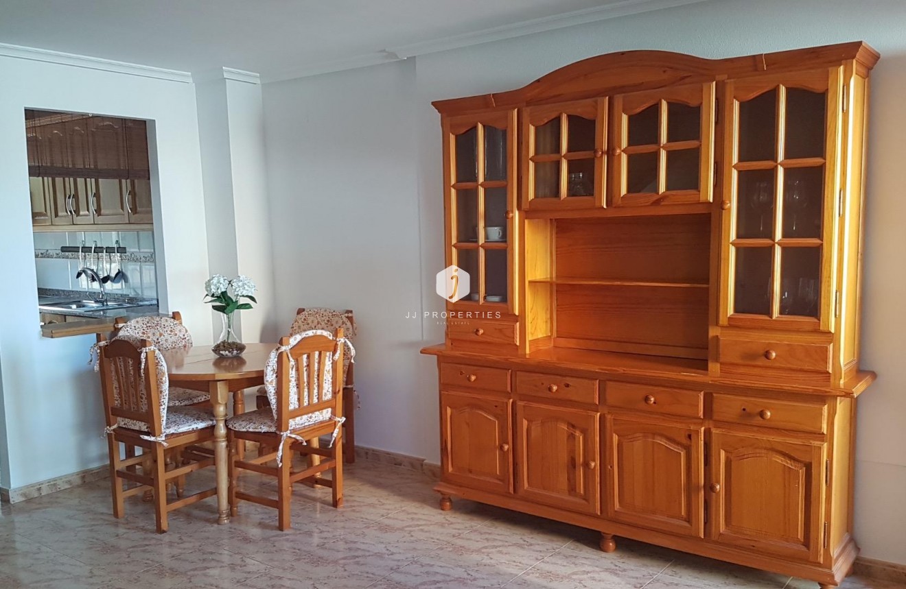 Tweedehands - Chalet -
Orihuela Costa - Villamartín-las Filipinas