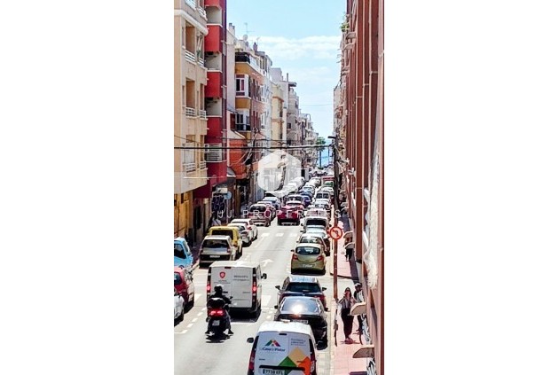 Tweedehands - Appartement / flat -
Torrevieja - Playa de los Locos