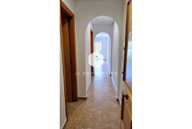 Tweedehands - Appartement / flat -
Torrevieja - Playa de los Locos