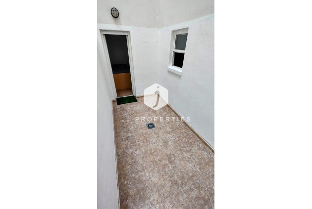 Tweedehands - Appartement / flat -
Torrevieja - Playa de los Locos