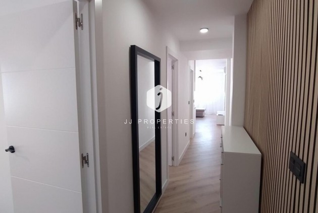 Segunda mano - Apartamento / piso -
Torrevieja - PARQUE DE LAS NACIONES