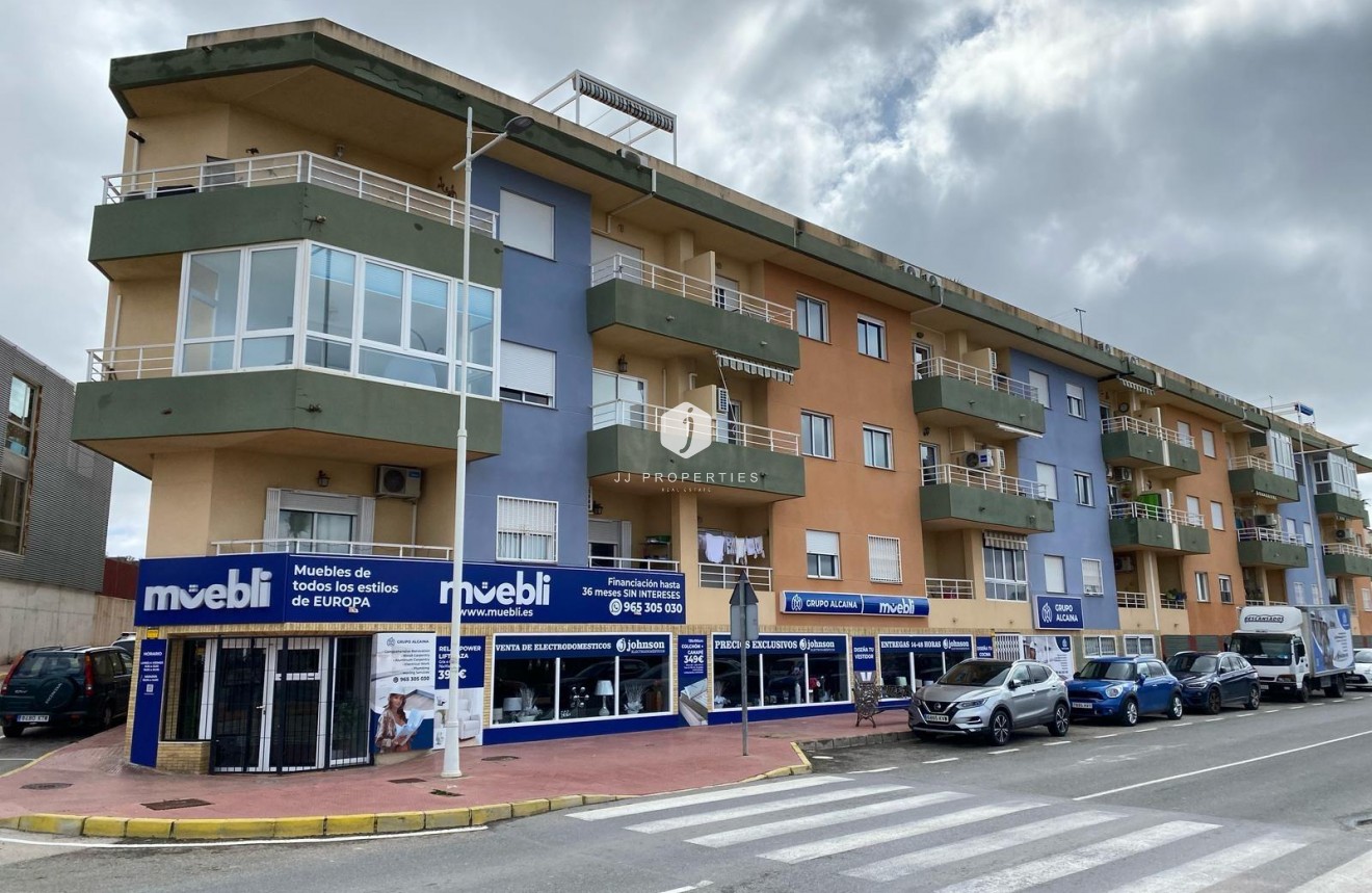 Resale - Apartment / flat -
San Miguel de Salinas - Pueblo 9