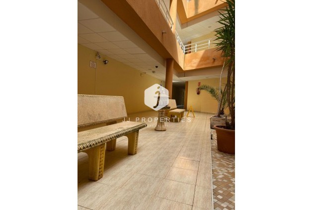 Resale - Apartment / flat -
San Miguel de Salinas - Pueblo 9