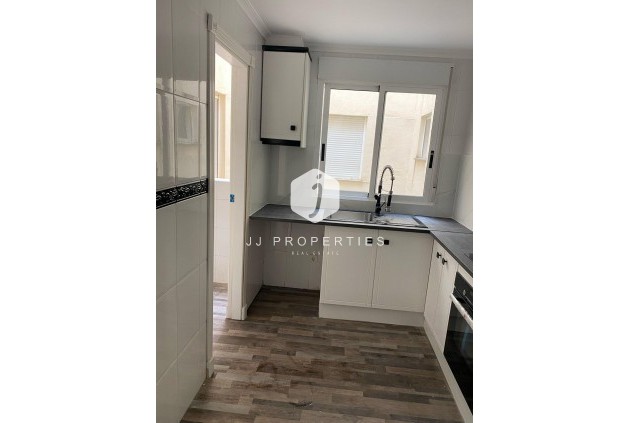 Resale - Apartment / flat -
San Miguel de Salinas - Pueblo 9