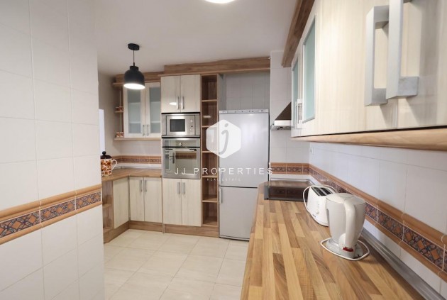 Tweedehands - Appartement / flat -
Torrevieja - Costa Blanca