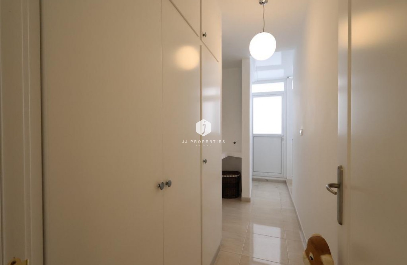 Tweedehands - Appartement / flat -
Torrevieja - Costa Blanca