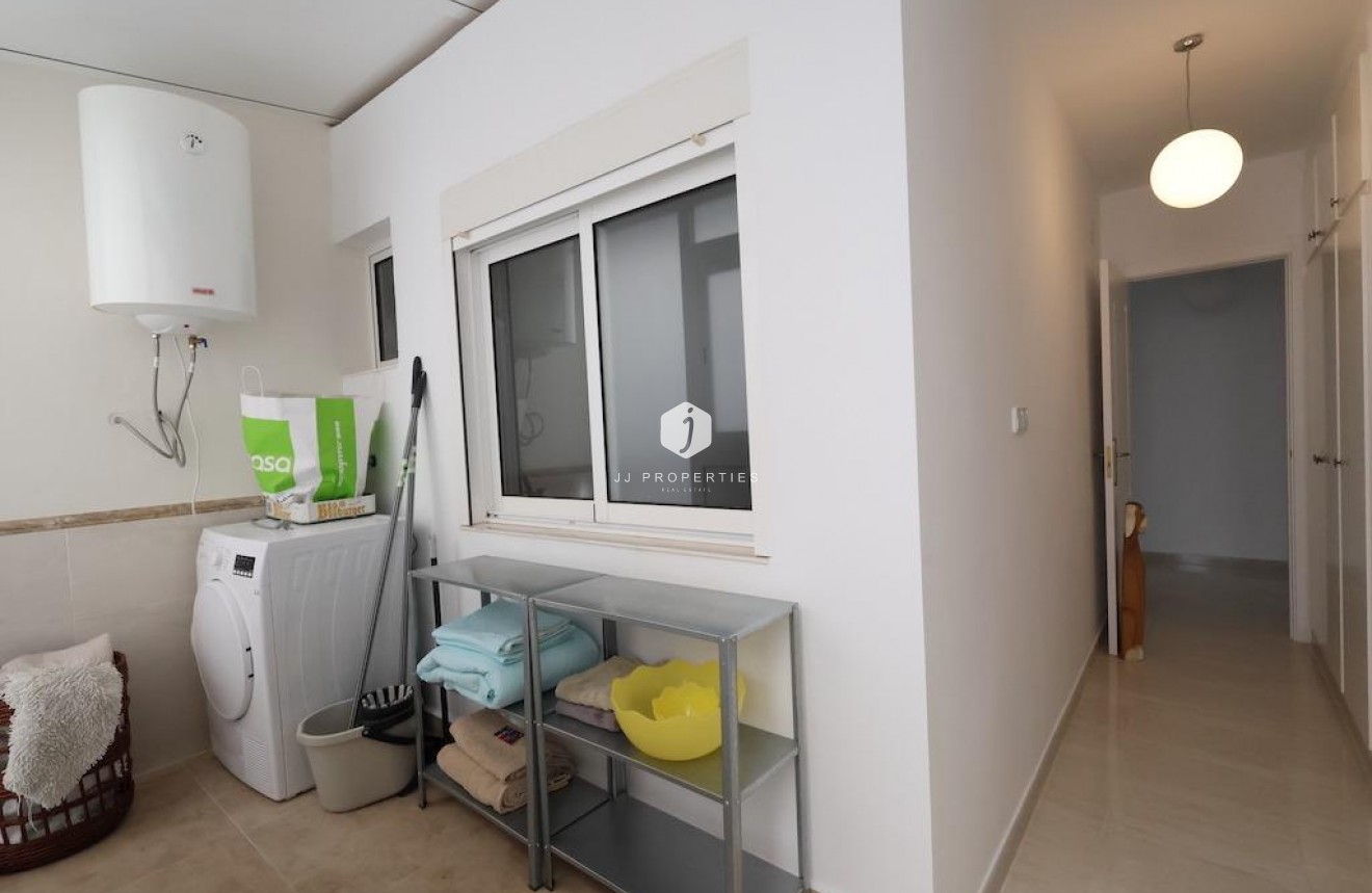 Tweedehands - Appartement / flat -
Torrevieja - Costa Blanca