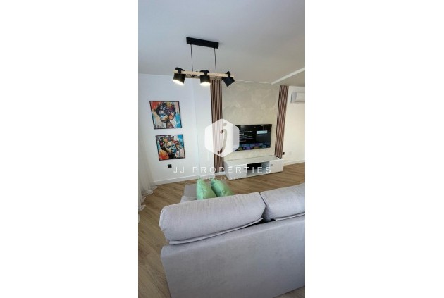 Tweedehands - Appartement / flat -
Torrevieja - PARQUE DE LAS NACIONES