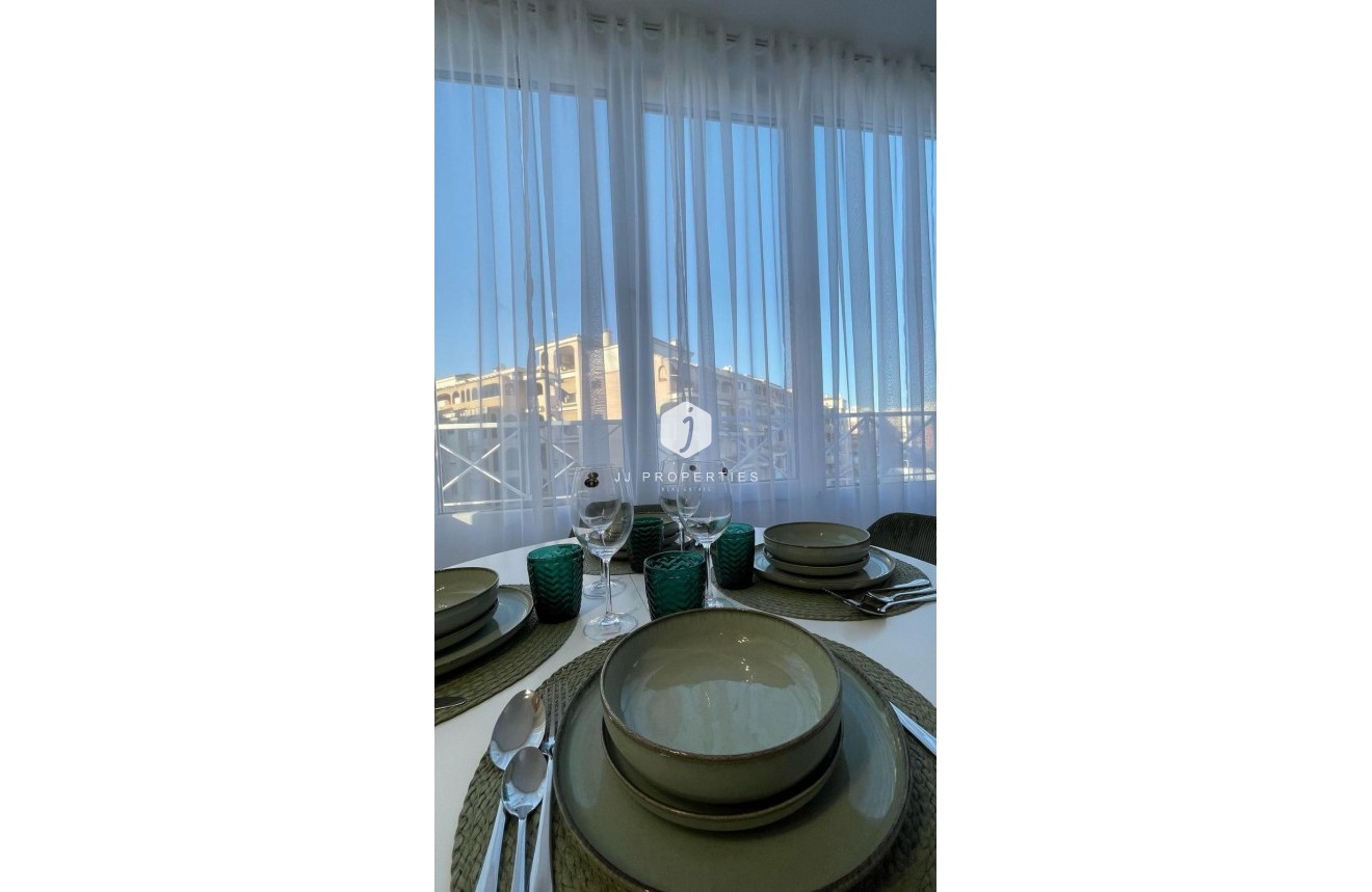 Tweedehands - Appartement / flat -
Torrevieja - PARQUE DE LAS NACIONES