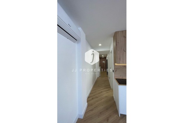 Tweedehands - Appartement / flat -
Torrevieja - PARQUE DE LAS NACIONES