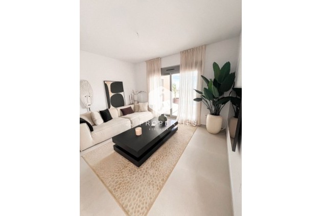 Tweedehands - Villa -
San Miguel de Salinas - Inland