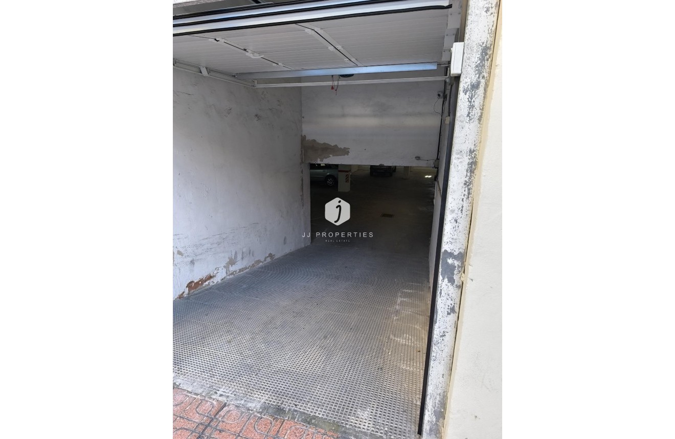 Tweedehands - Appartement / flat -
Torrevieja - Las Piscinas Naturales