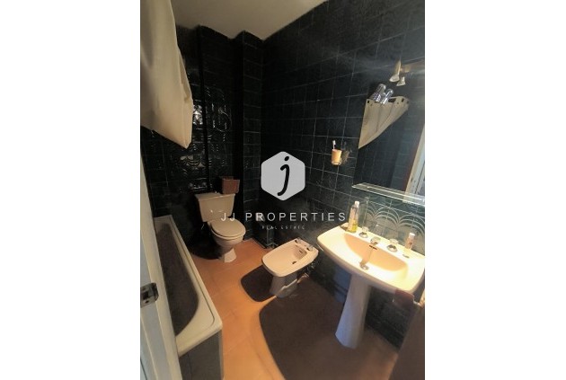 Tweedehands - Appartement / flat -
Torrevieja - Las Piscinas Naturales