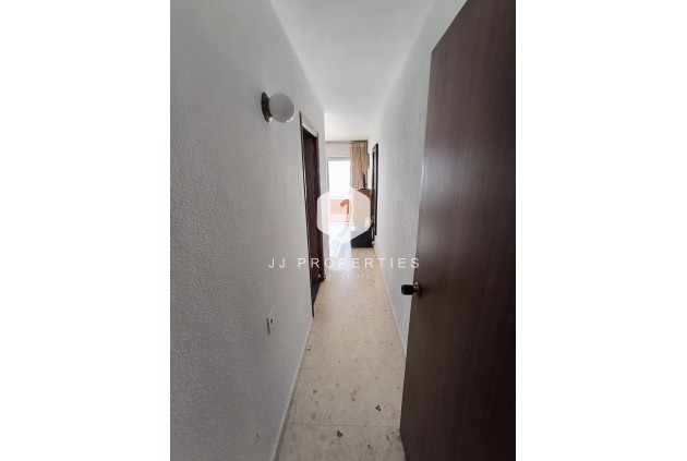 Tweedehands - Appartement / flat -
Torrevieja - Las Piscinas Naturales