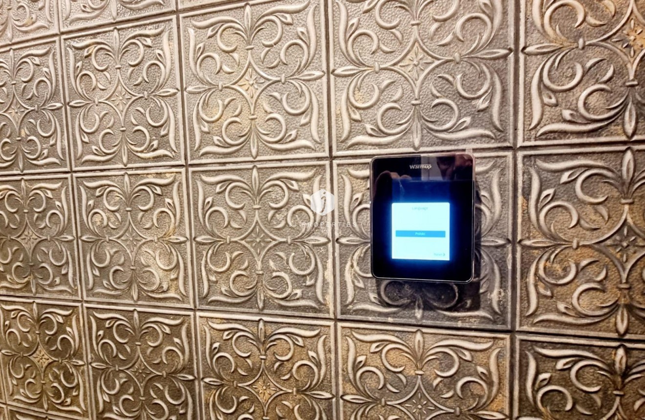 Z drugiej ręki - Mieszkanie w bloku -
Torrevieja