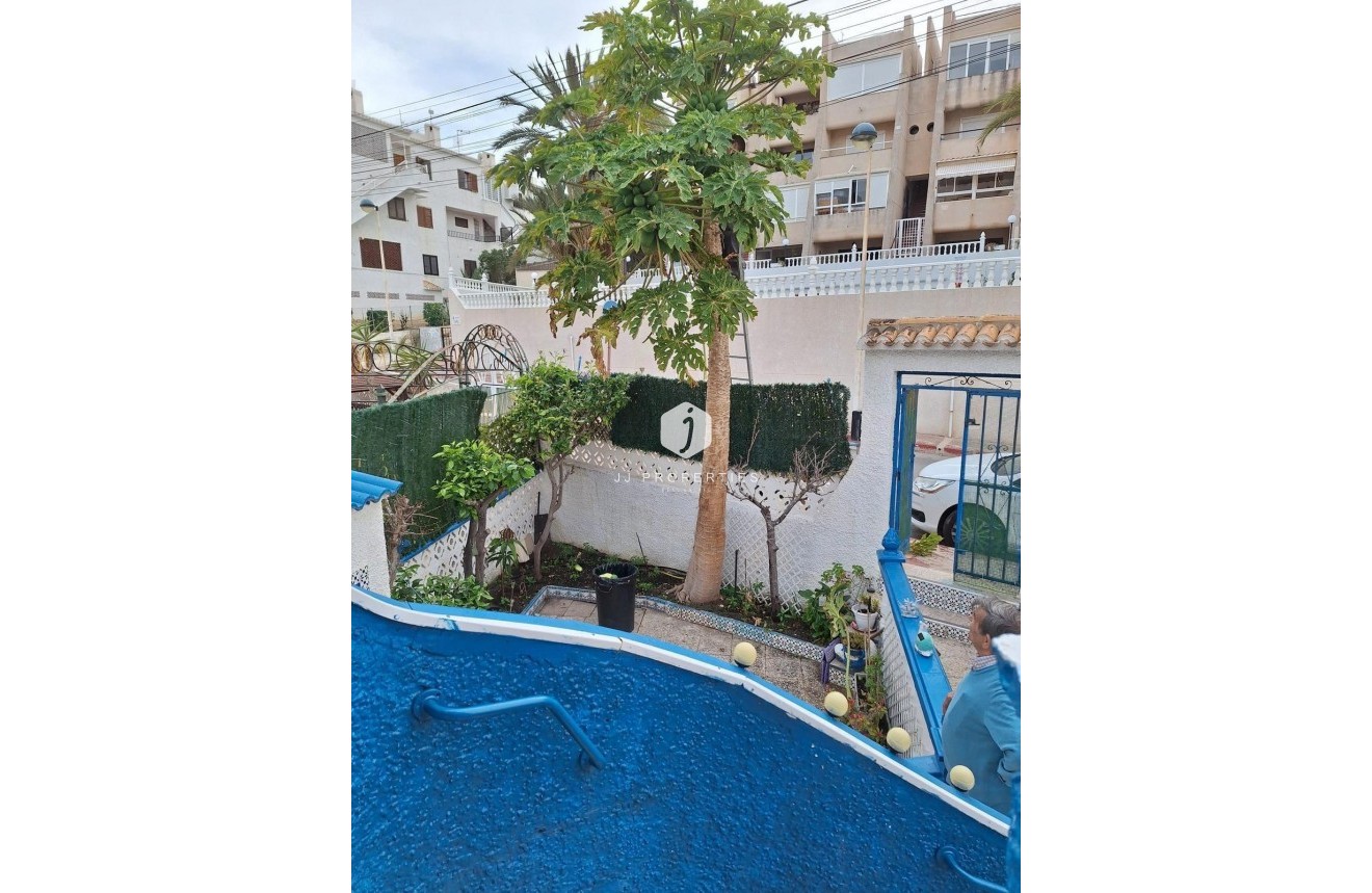 Tweedehands - Bungalow -
Torrevieja - Cabo cervera