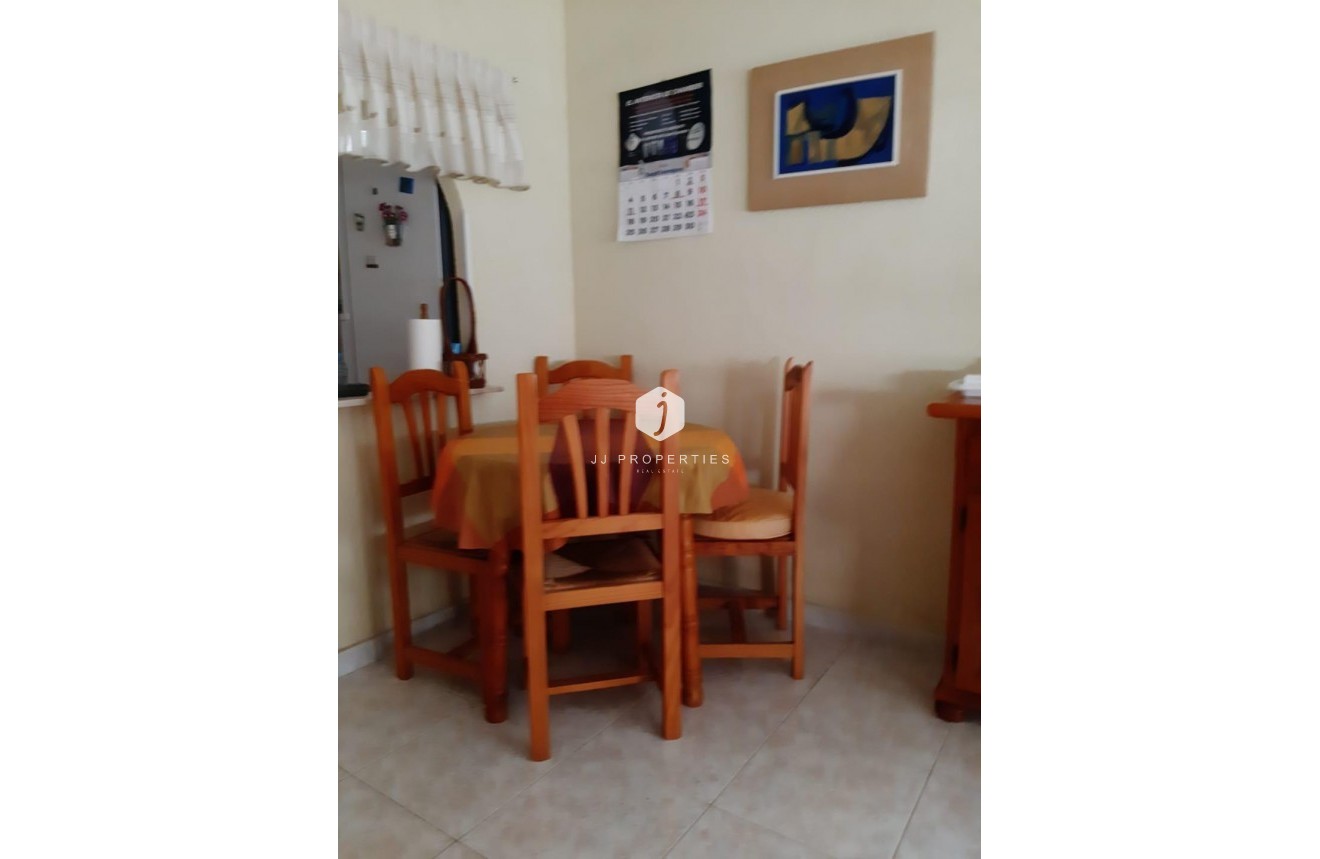 Tweedehands - Bungalow -
Torrevieja - Cabo cervera