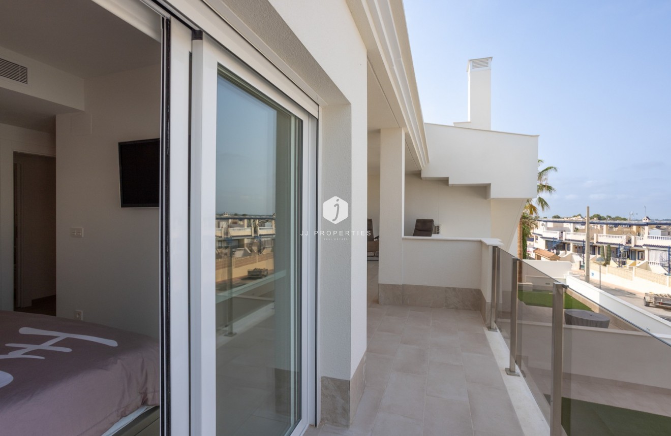 Tweedehands - Appartement / flat -
San Miguel de Salinas - Inland