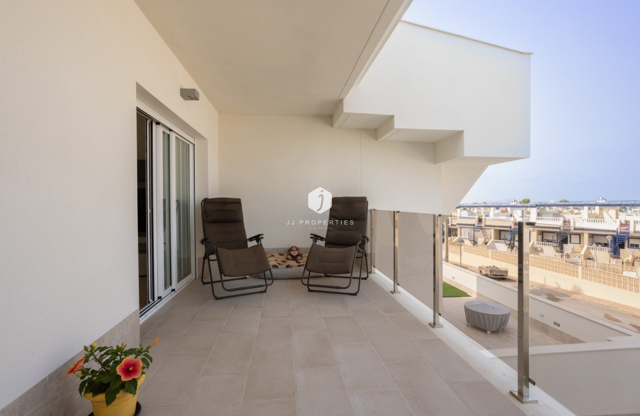 Tweedehands - Appartement / flat -
San Miguel de Salinas - Inland