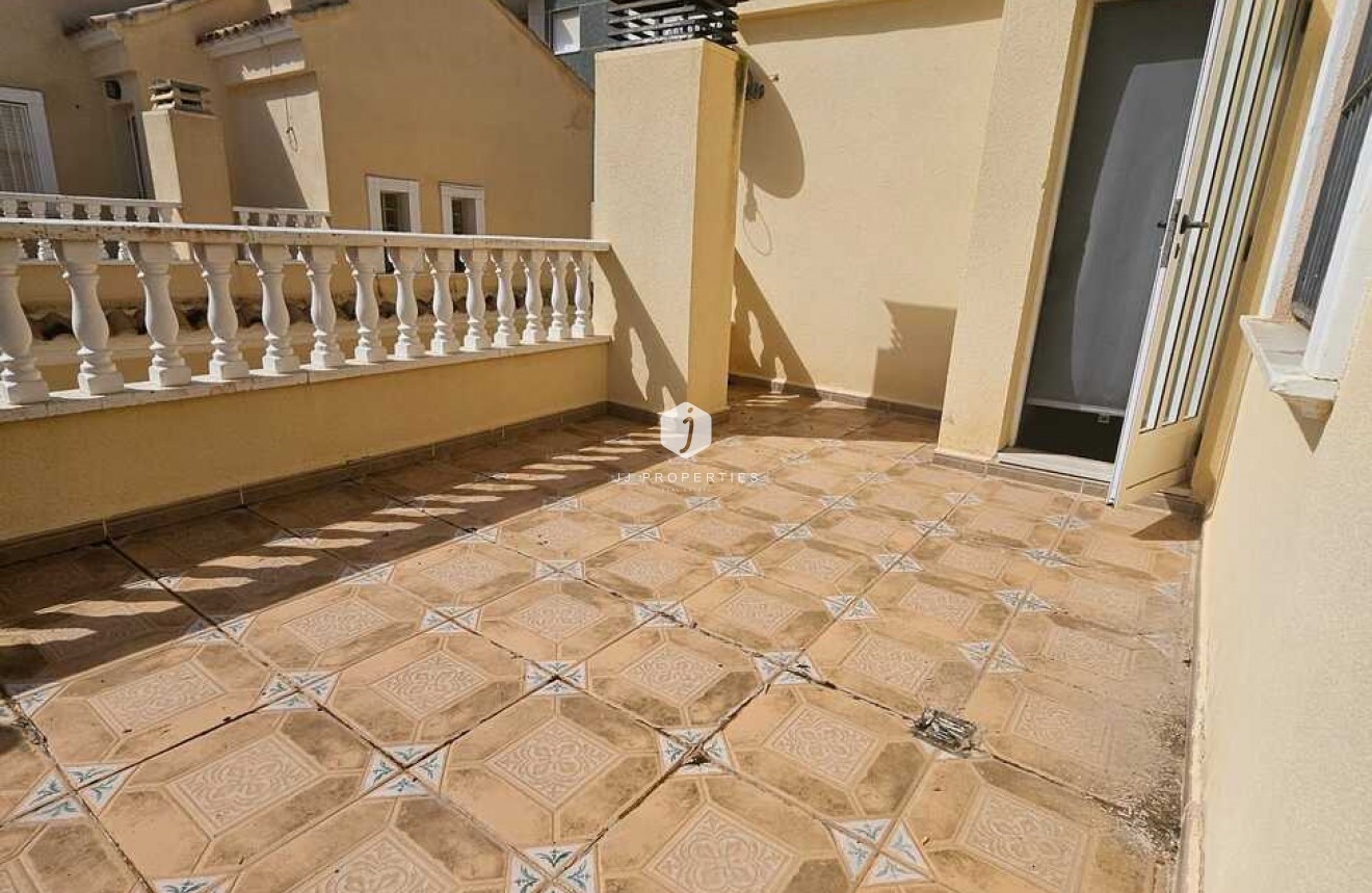 Tweedehands - Villa -
Guardamar del Segura - Campomar