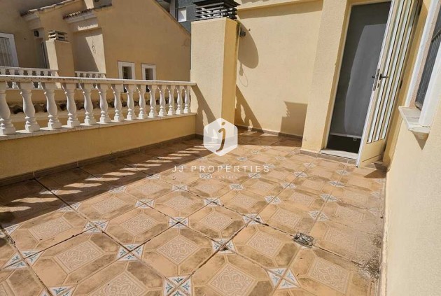 Tweedehands - Villa -
Guardamar del Segura - Campomar