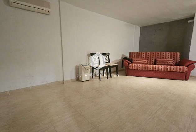 Tweedehands - Villa -
Guardamar del Segura - Campomar