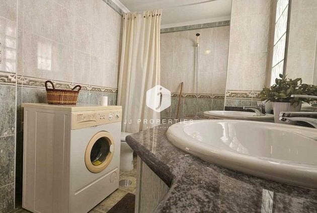 Tweedehands - Villa -
Guardamar del Segura - Campomar