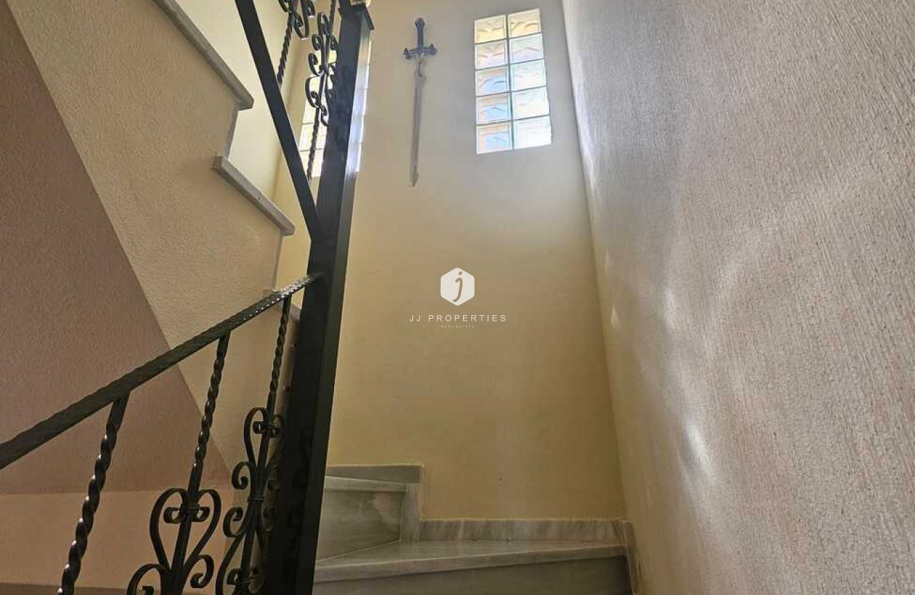 Tweedehands - Villa -
Guardamar del Segura - Campomar