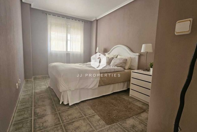 Tweedehands - Villa -
Guardamar del Segura - Campomar