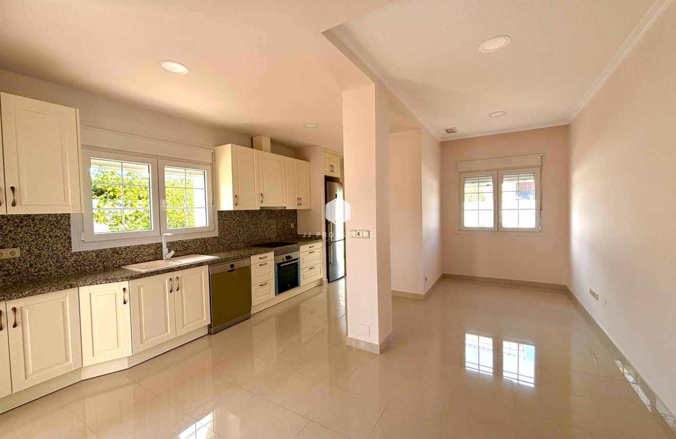 Tweedehands - Villa -
Cabo Roig - Costa Blanca