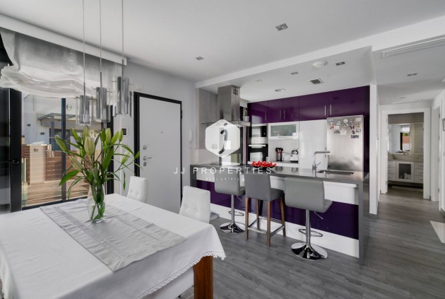 Tweedehands - Villa -
Torrevieja - Aguas Nuevas 2