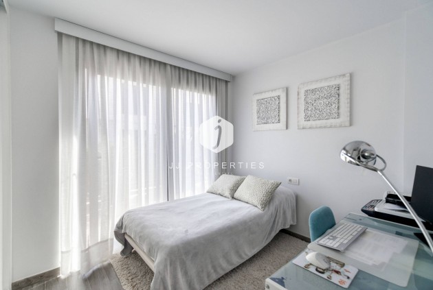 Tweedehands - Villa -
Torrevieja - Aguas Nuevas 2