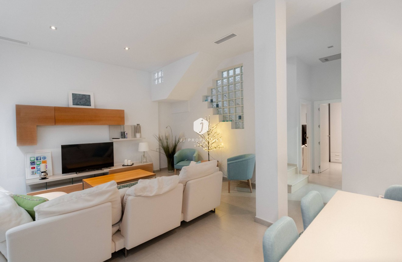 Tweedehands - Villa -
Torrevieja - Aguas Nuevas 2