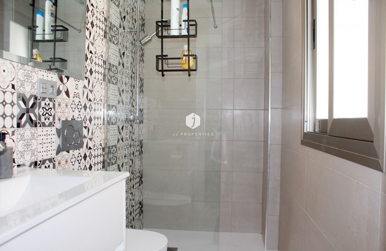 Tweedehands - Villa -
Orihuela Costa - Costa Blanca