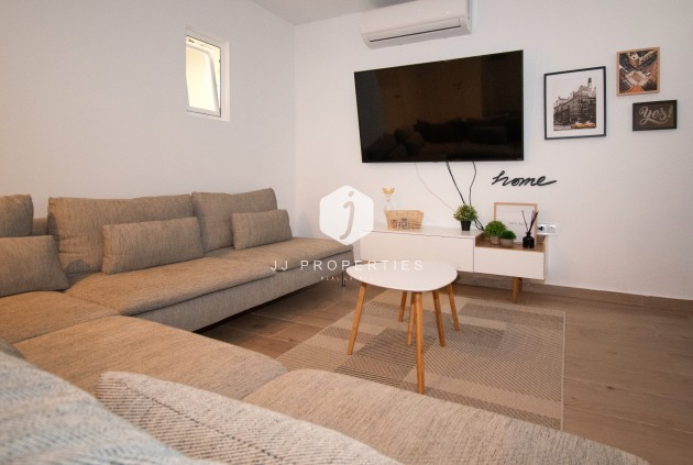 Tweedehands - Villa -
Orihuela Costa - Costa Blanca